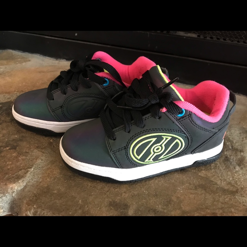 Girls’ Heelys. Black/Iridescent Size 13 Youth